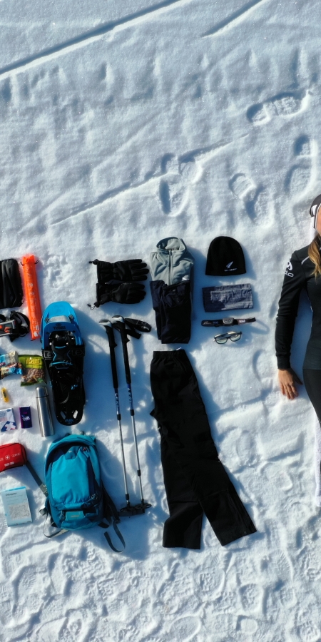 Ausrüstung zum Schneeschuhwandern